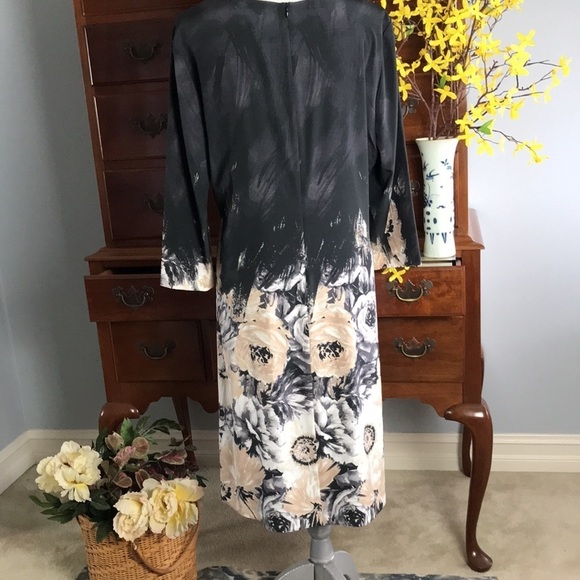 St. John Collection Floral Silk Dress Black Cream Golden Size 12 - Picture 10 of 16
